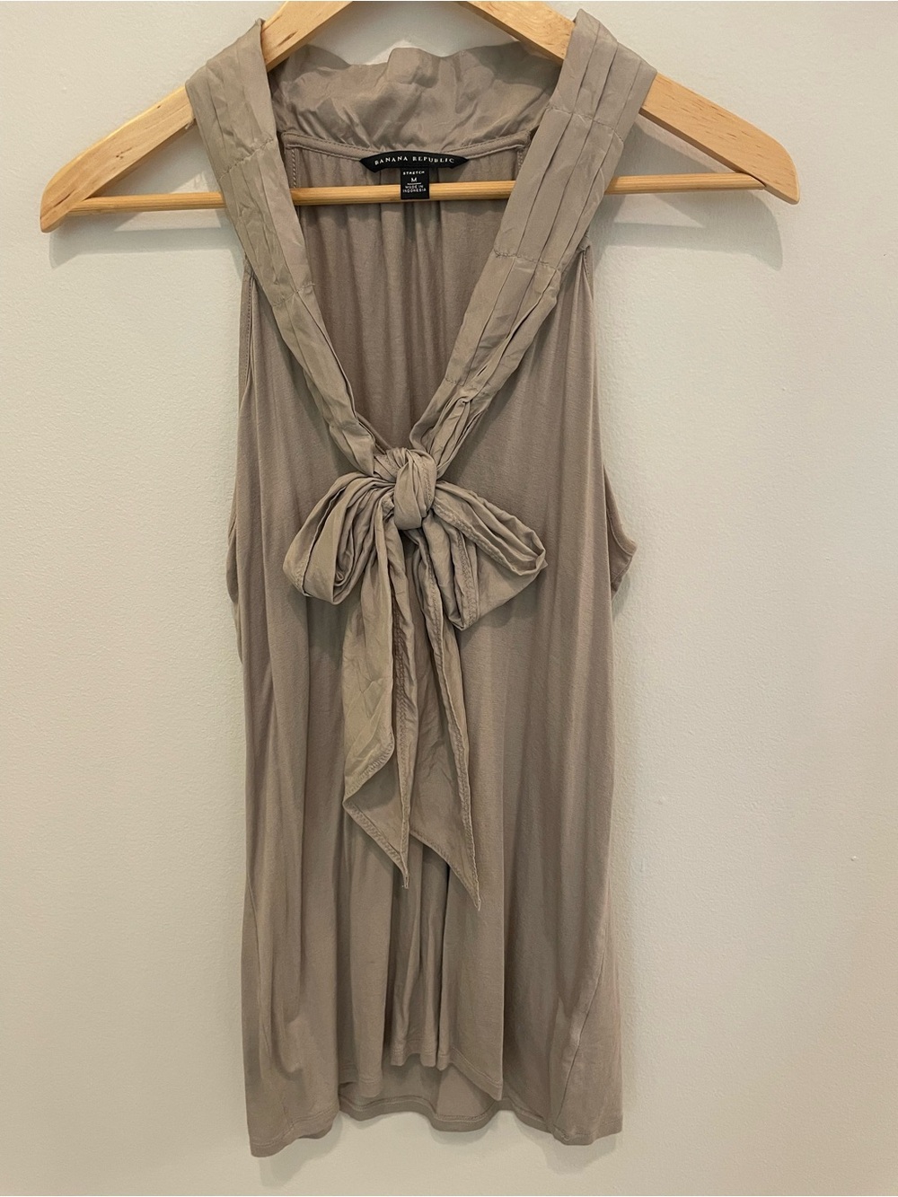 Banana Republic Light Taupe Sleeveless Bow-Neck Blouse
